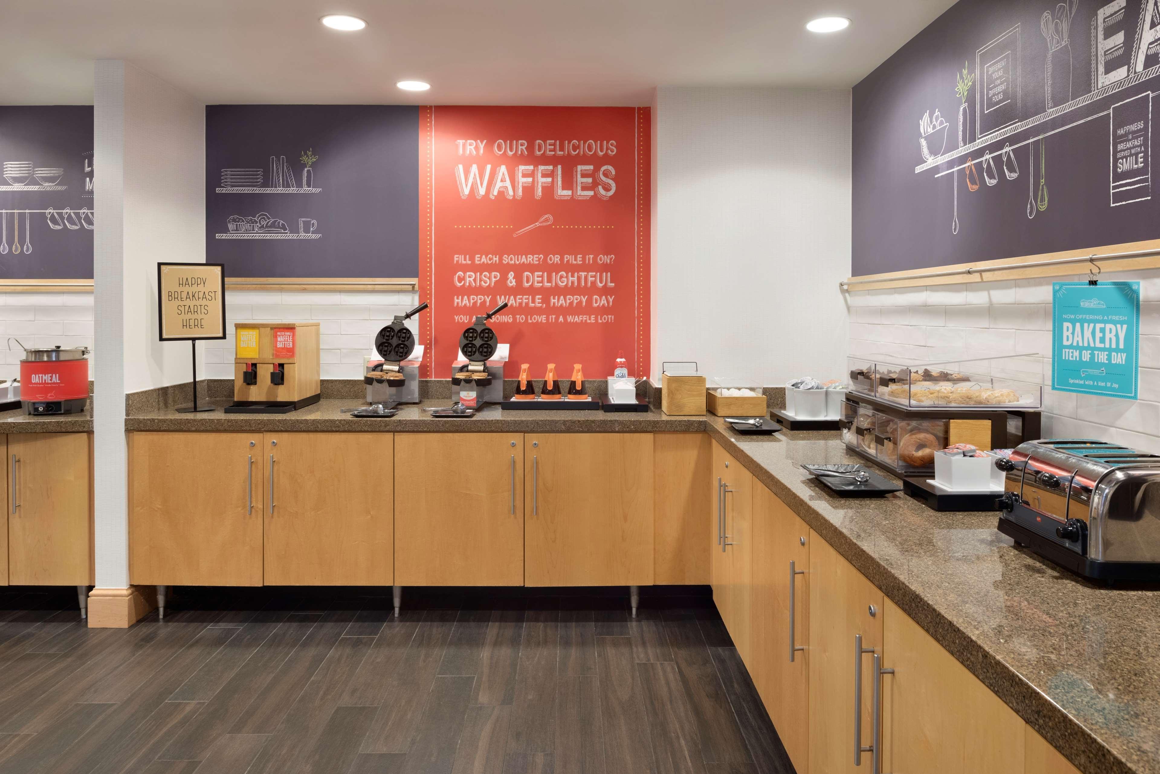 Hampton Inn & Suites Madison - West Exteriör bild