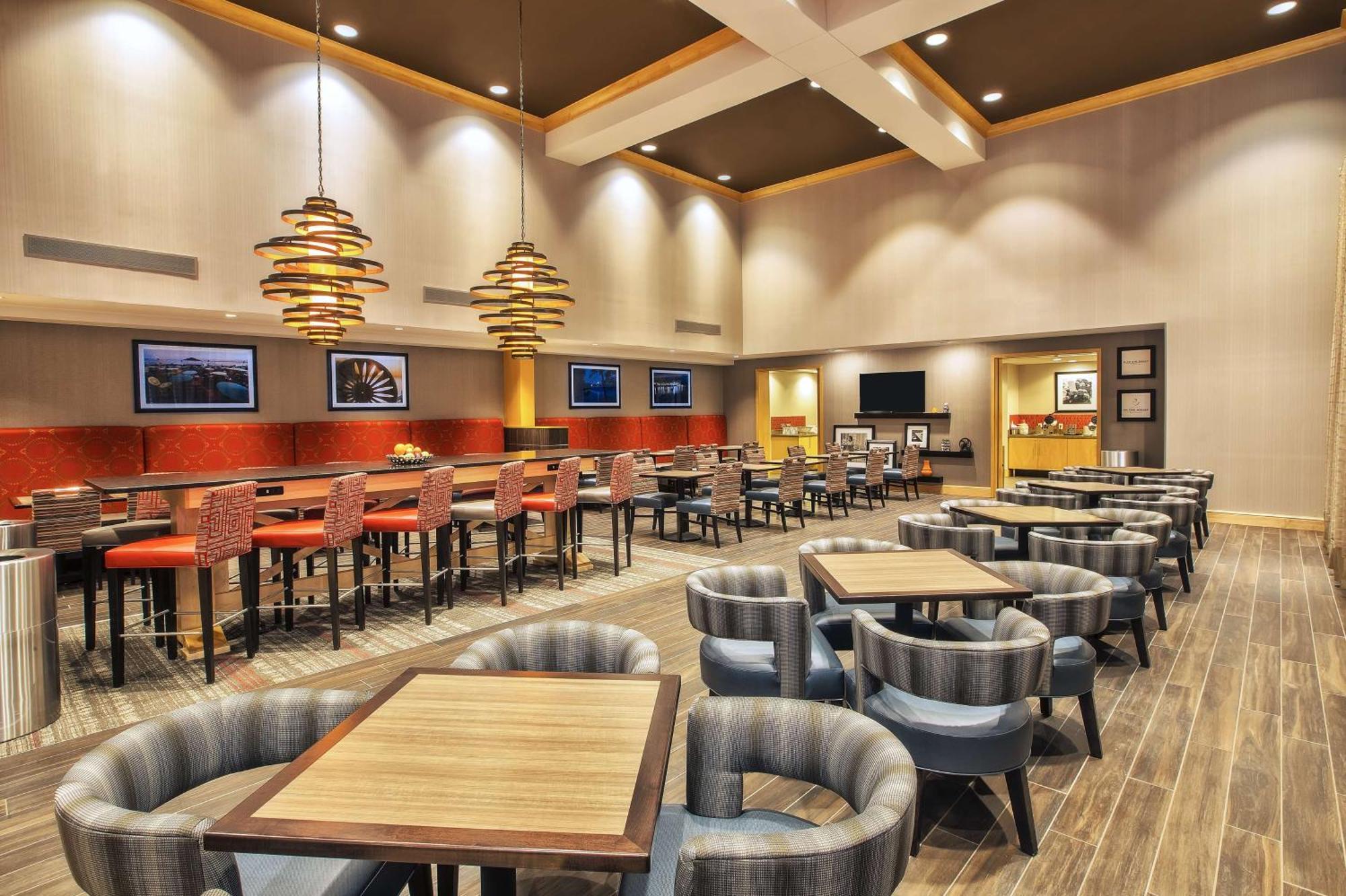 Hampton Inn & Suites Madison - West Exteriör bild
