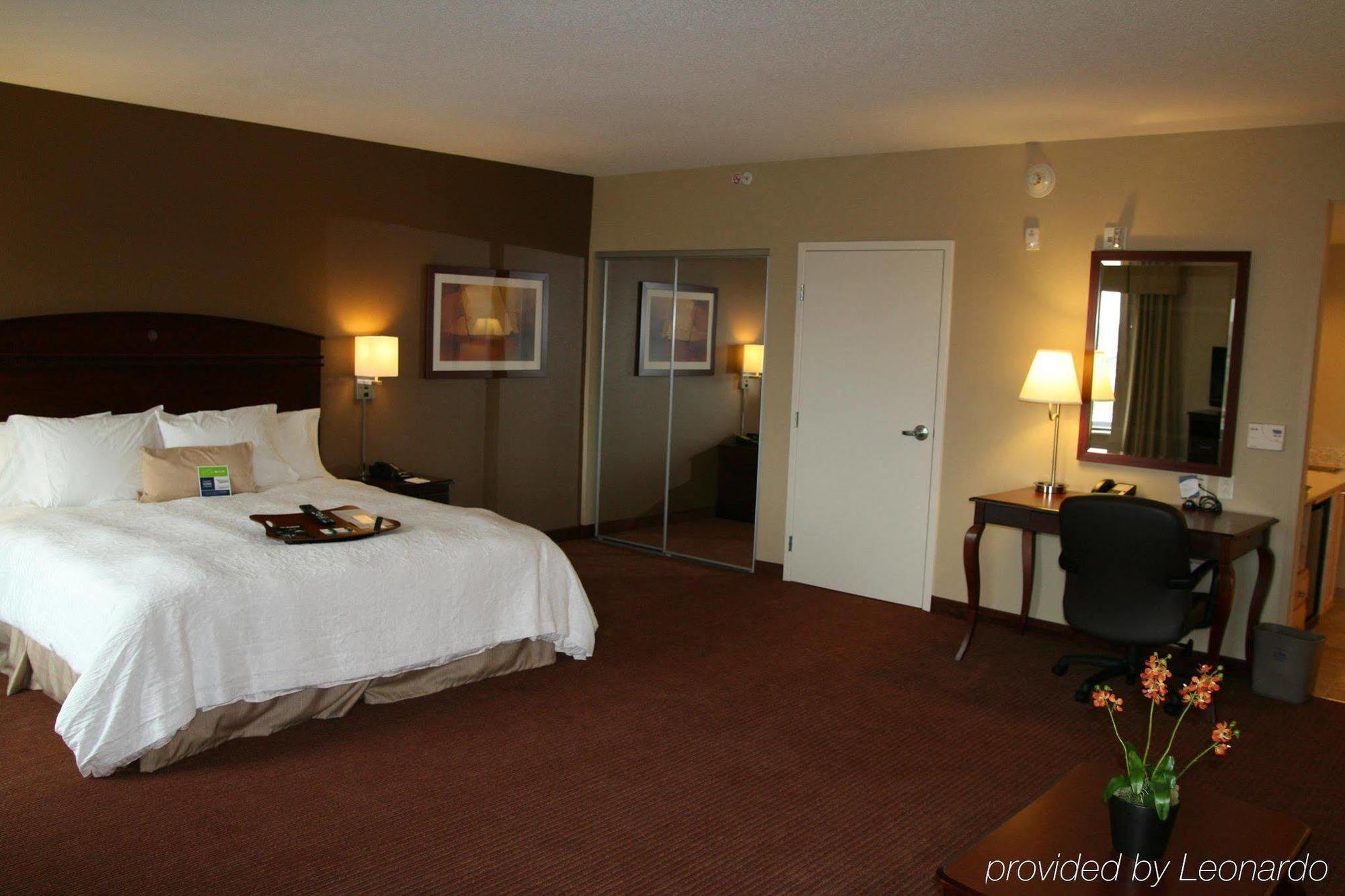 Hampton Inn & Suites Madison - West Rum bild