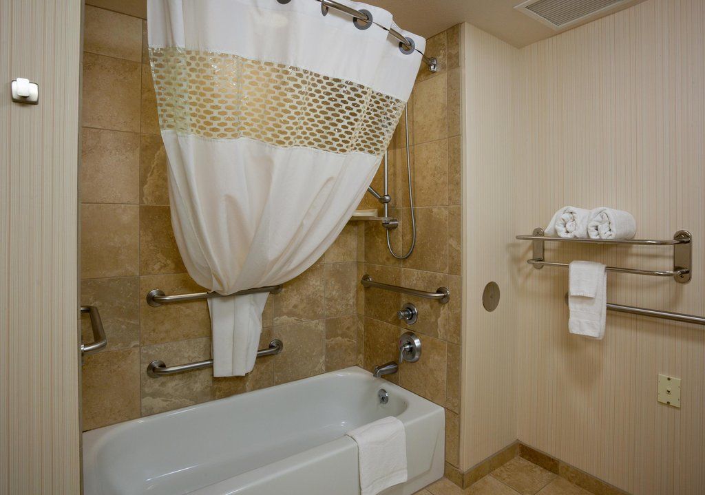 Hampton Inn & Suites Madison - West Exteriör bild